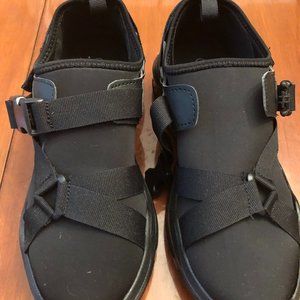 AU Air Underground Shoes